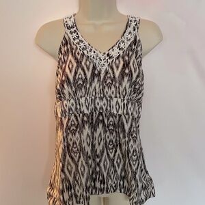 Ann Taylor Black and White Geometric Design Halter Top - Size 12P